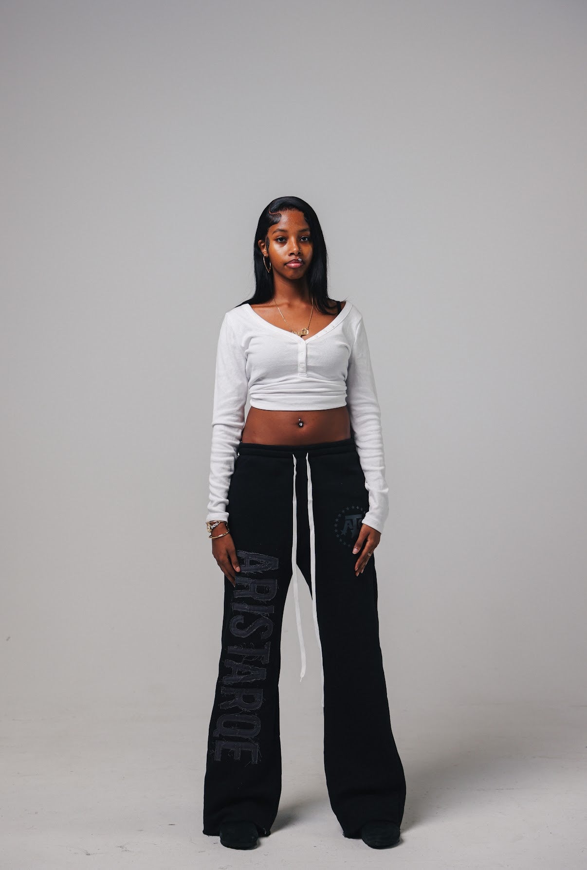 BLACK ATQ SWEATS (V2)